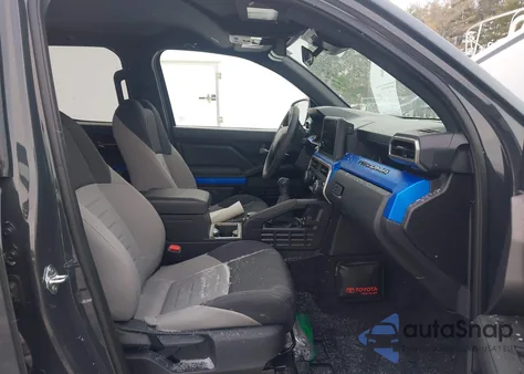 2025 Toyota Tacoma Trd Off Road из США, поврежденный, VIN 3TYLE5JN8ST073207